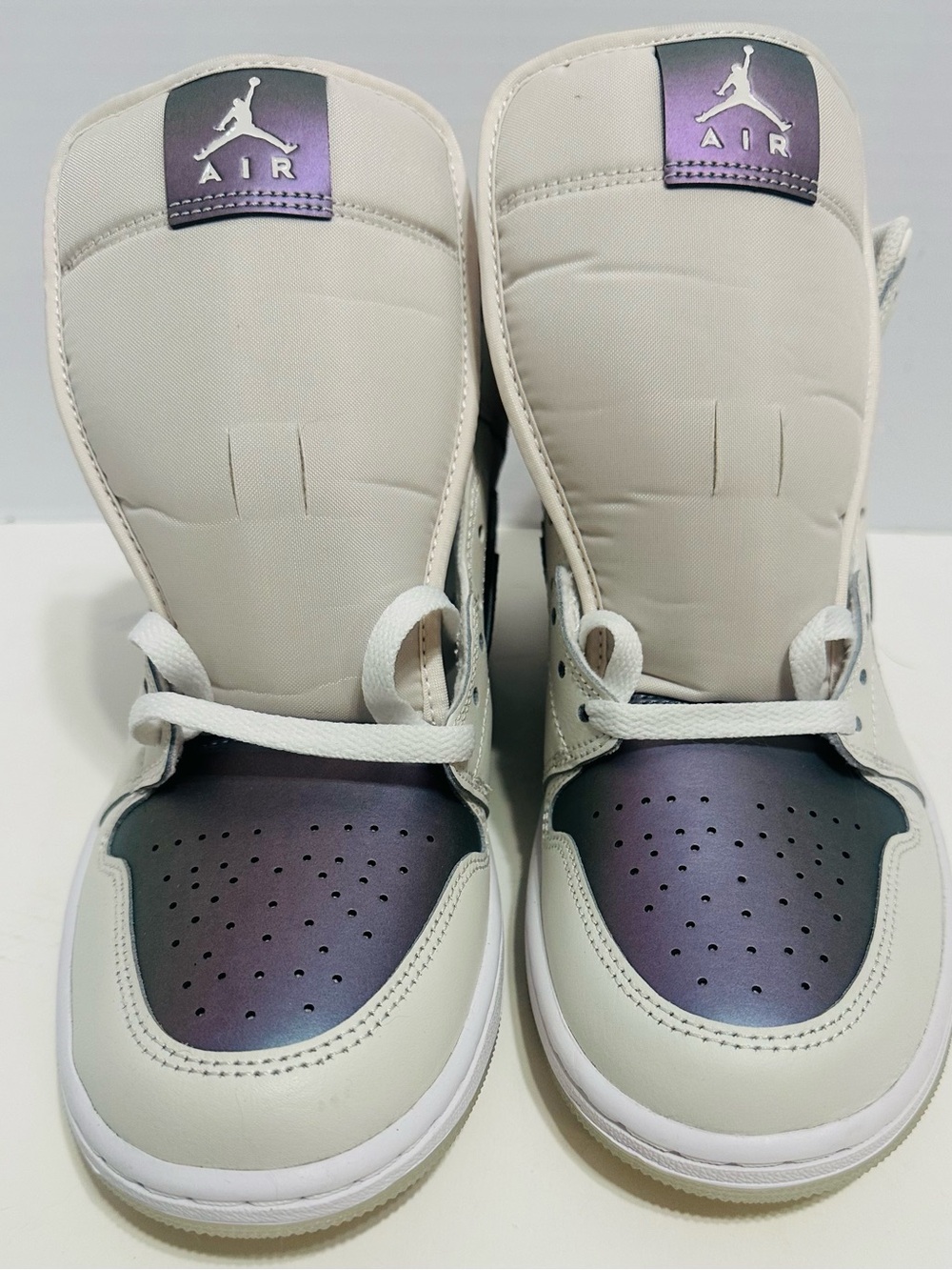 Air Jordan 1 Mid SE Shoes "Iridescent" Phantom Sz 9 Mens IH4107-030. NEW